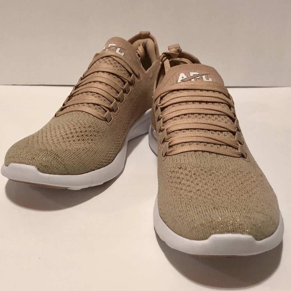 APL Athletic Propulsion Labs Techloom Breeze W Sneakers New Pastel Pink Size 9.5
